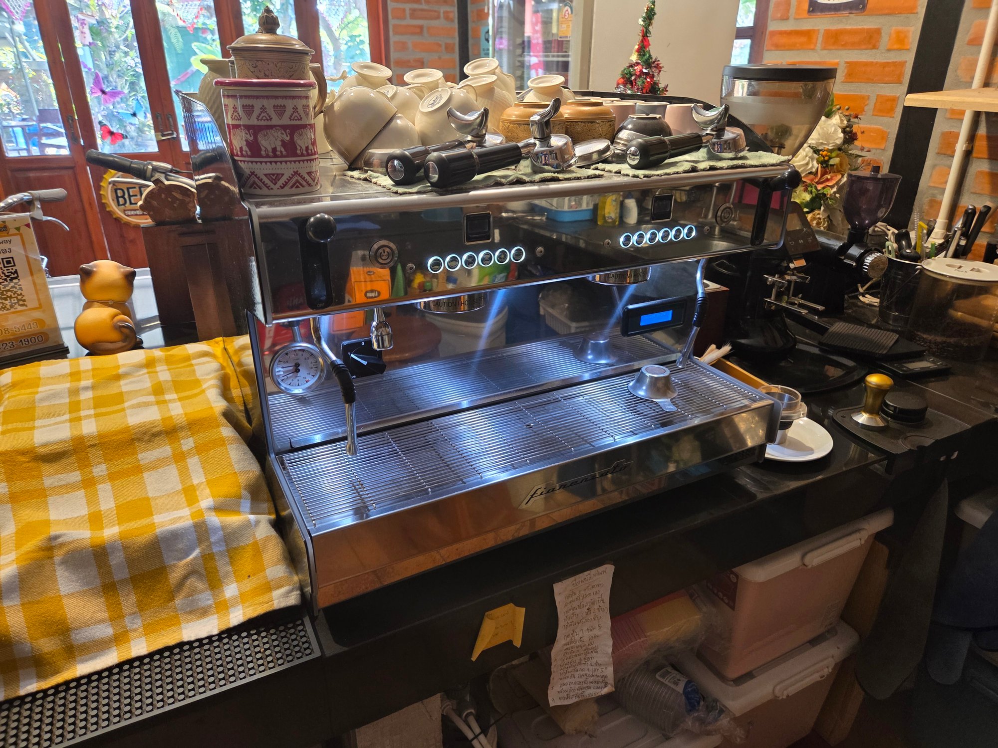 Professional café setup